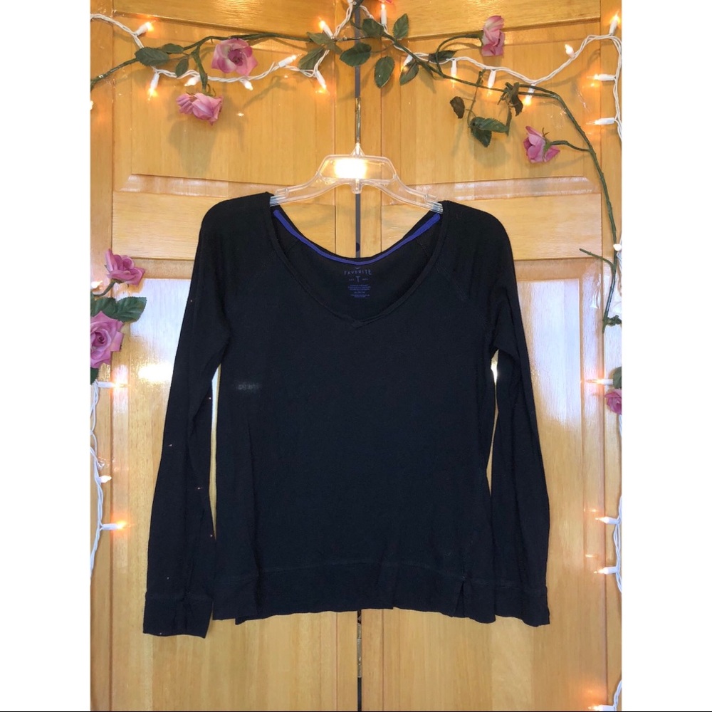 American Eagle black long sleeve tee